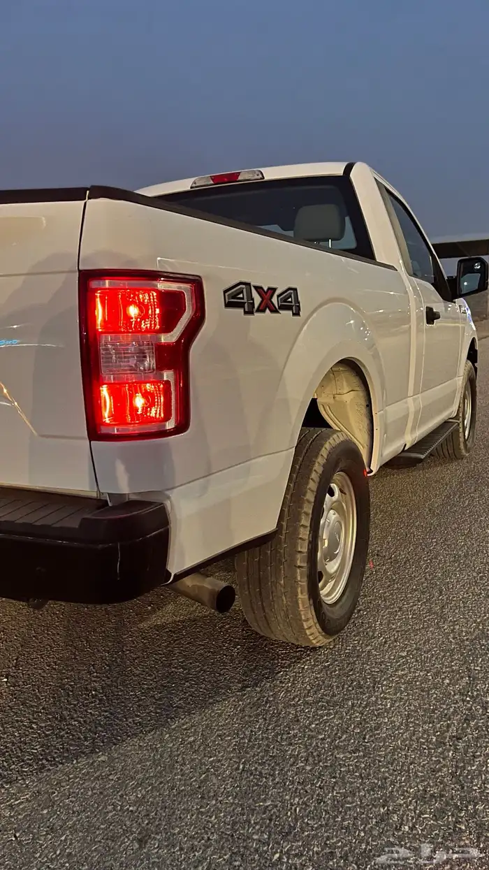 فورد f150 دبل 8 سلندر 4