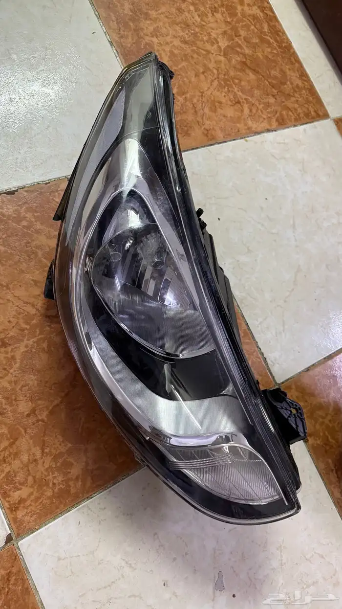 انوار اكسنت طقم جدد يركبون من 2012- 2018 2