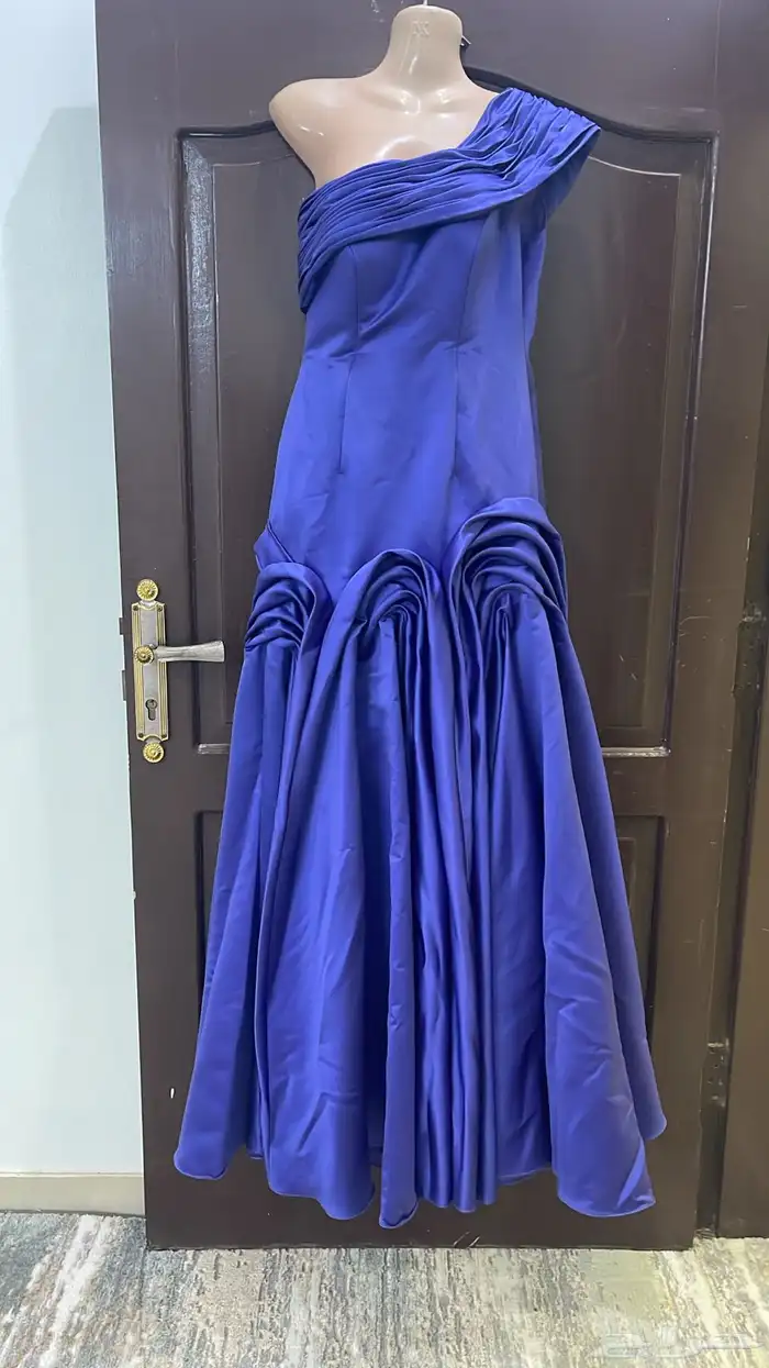 فستان للبيع 1