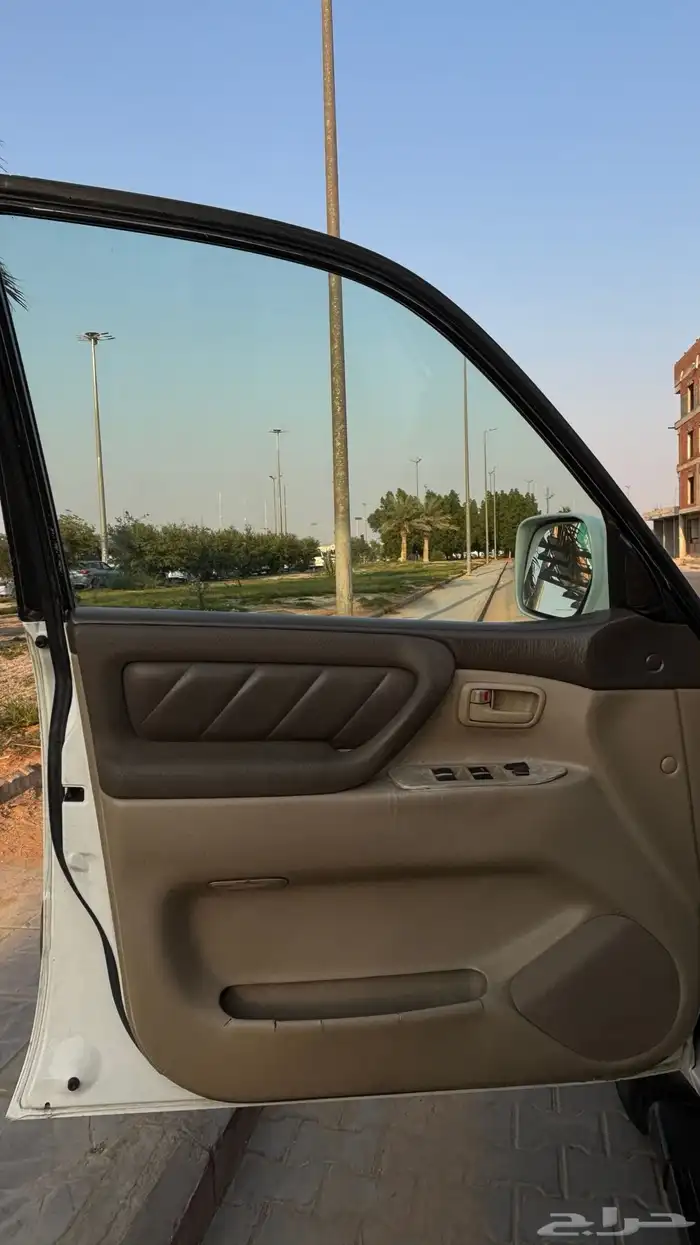 للبيع لاندكروزر 1998 VX-R 8