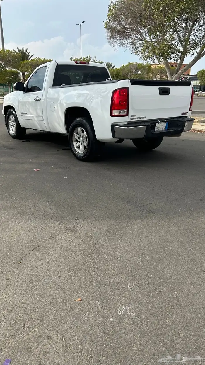 GMC سييرا 2011 2