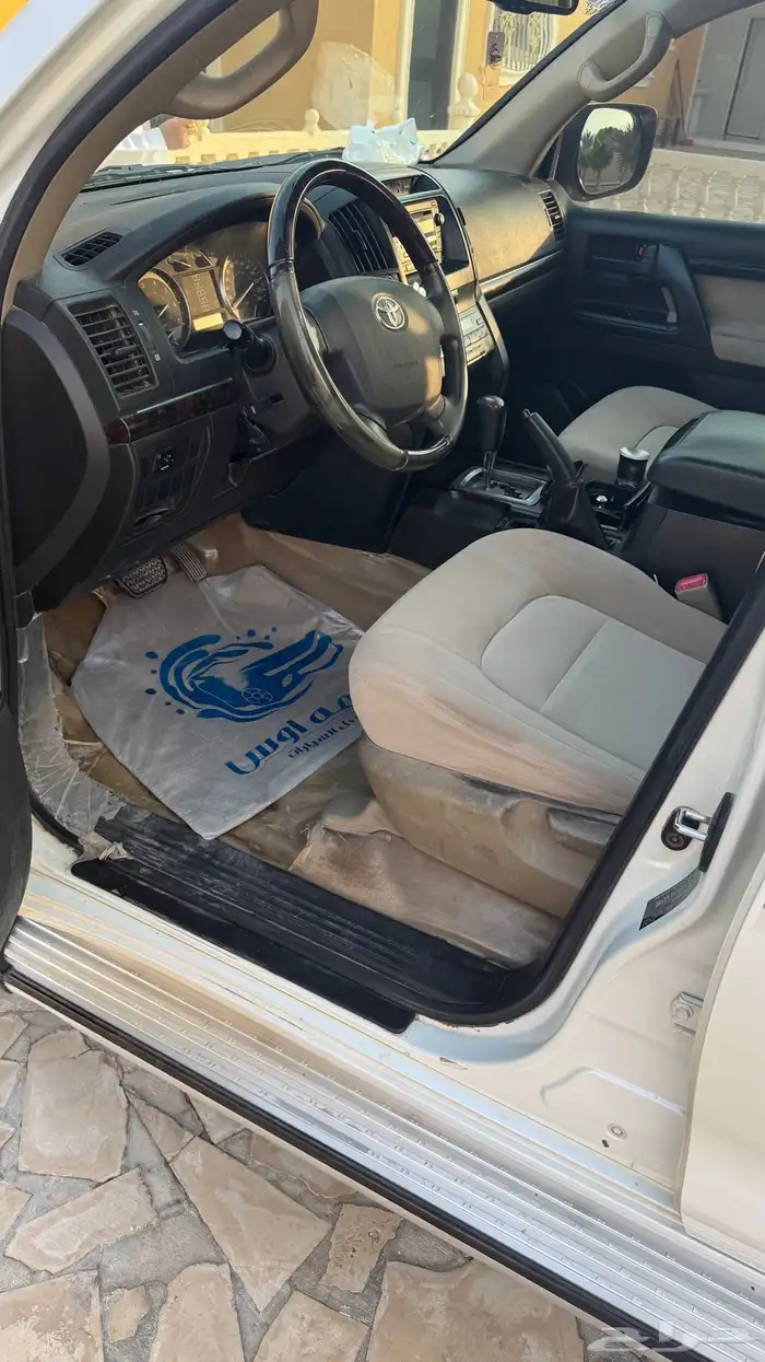 لاندكروزر GX V6 موديل 2010 بدي وكاله ومحركات على شد المصنع 5