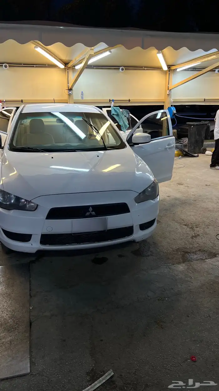 ميتسوبيشي لانسر 1