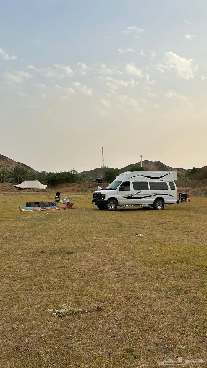 كرفان فورد موتر هوم 2013 13