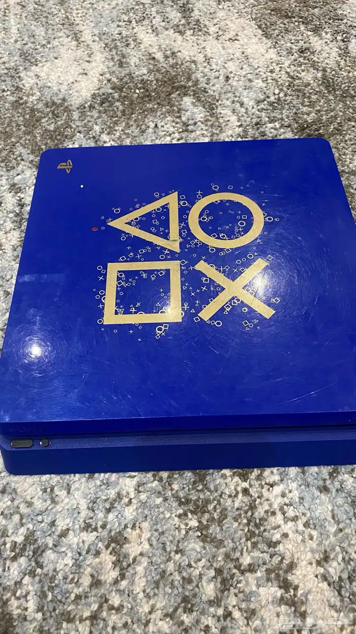 بلاي ستيشن سوني 4 مع يدين 0