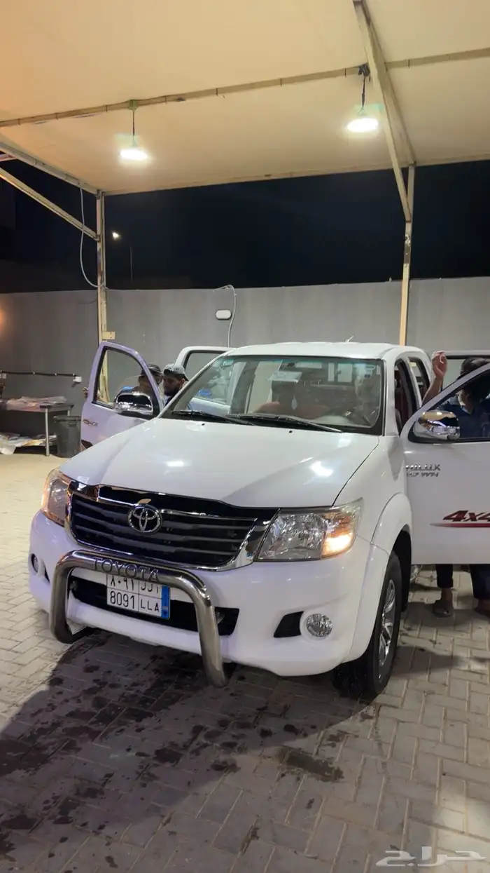 للبيع هايلوكس 2012 سعودي 3