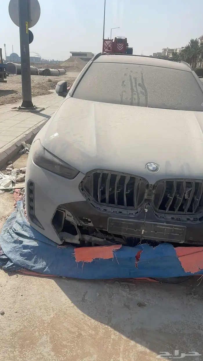 بي ام دبليو X6 مصدومة للبيع 2