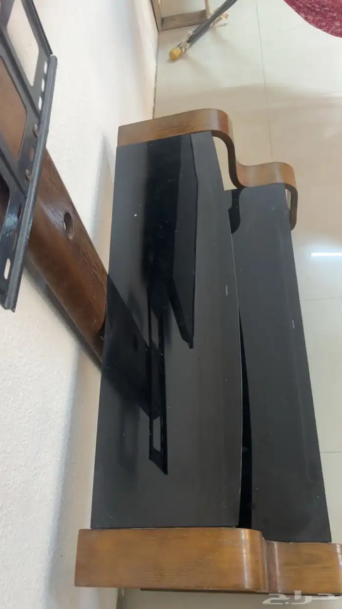 طاولة تلفاز 1