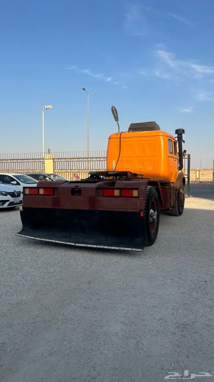 مرسيدس راس عايدي 1983 4