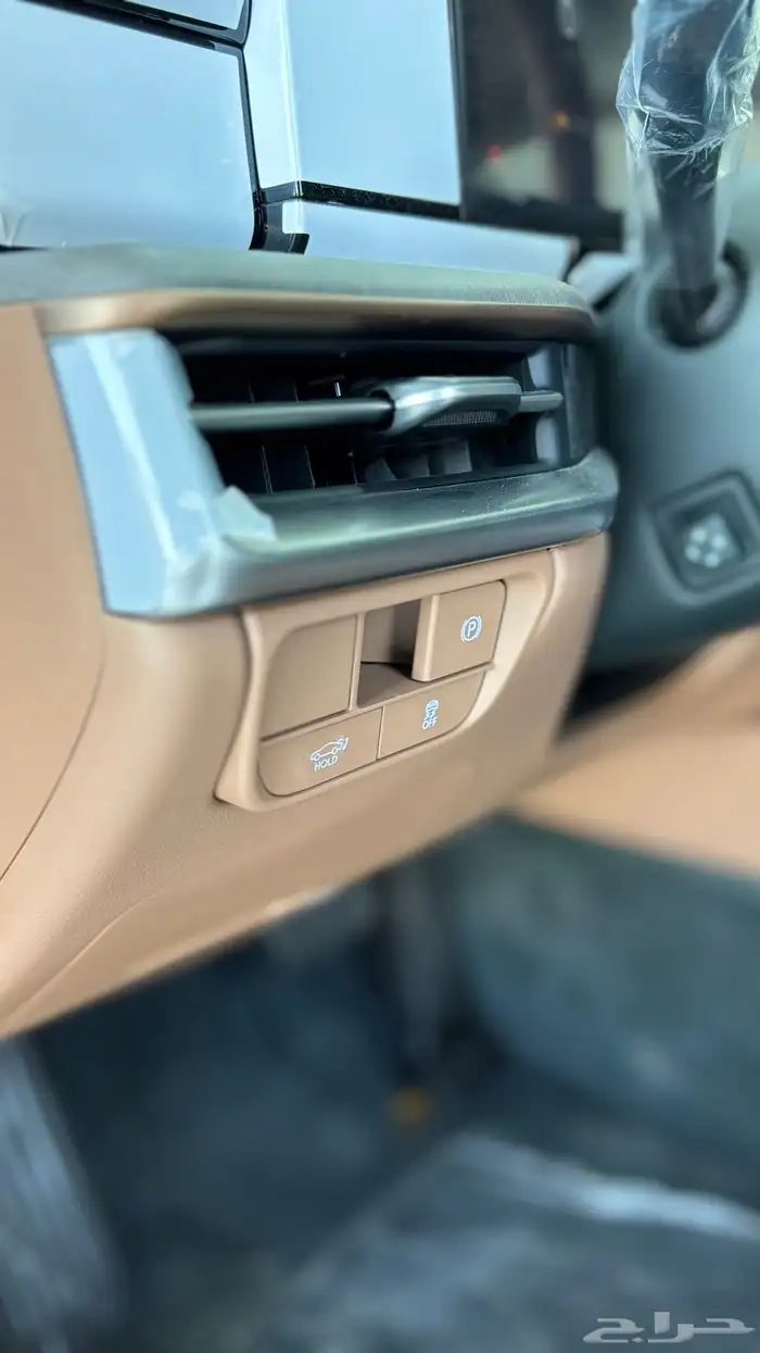 هيونداي ازيرا كالجرافي 2026 23