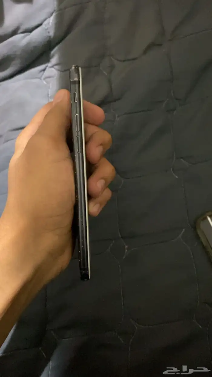 ايفون 7 العادي 3