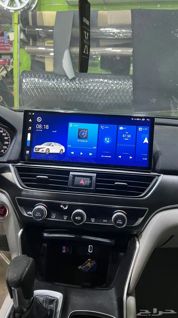 شاشة هوندا اكورد 2018 2024 4