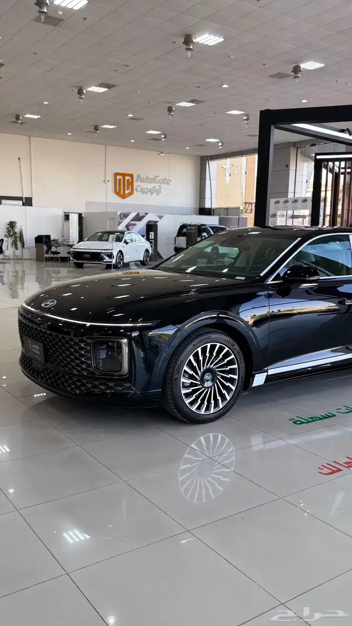 هيونداي ازيرا كالجرافي 2026 4