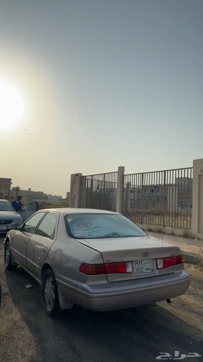 كامري2002 للبيع 2