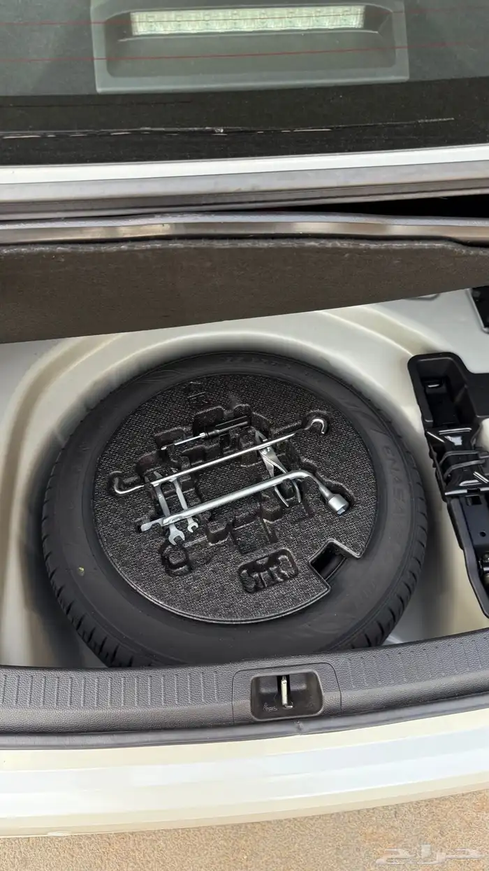 كورولا 2024 للبيع مخزن 10