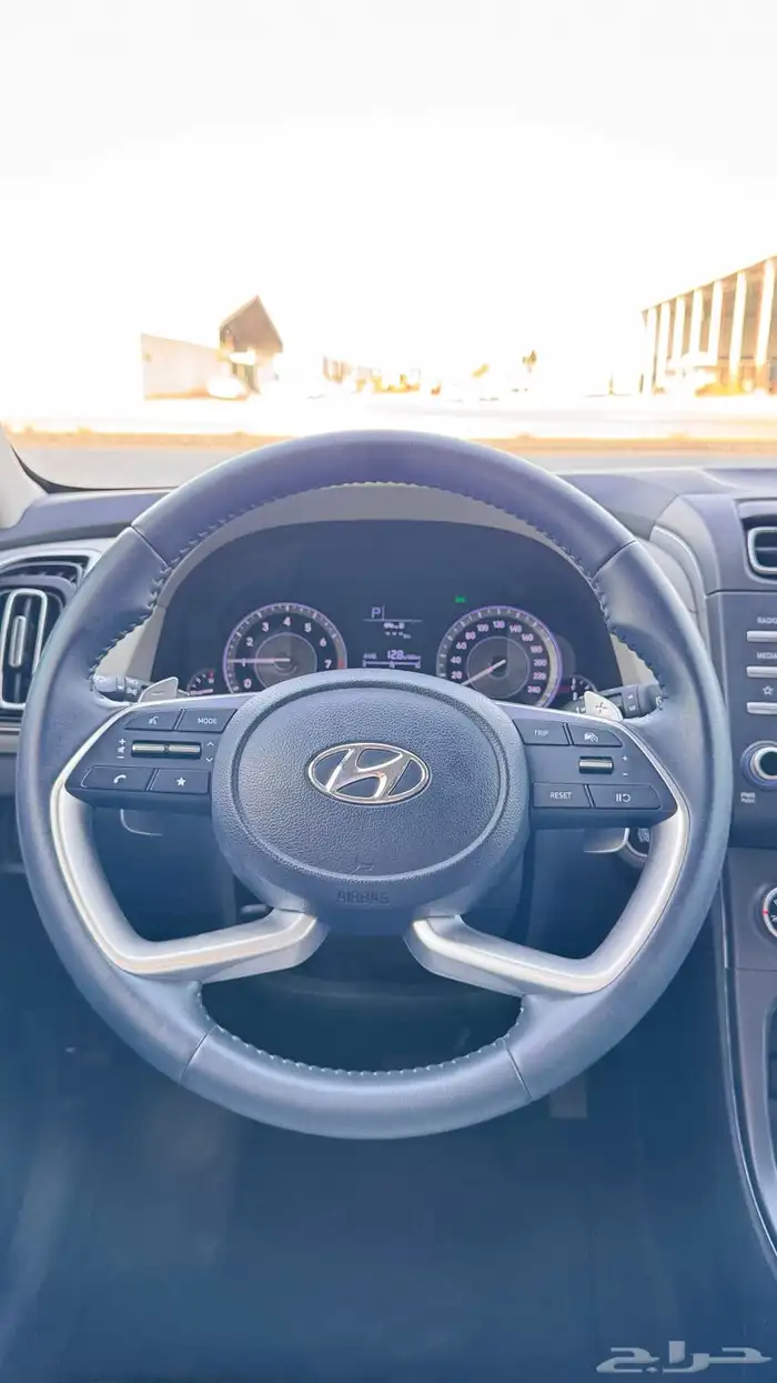 للبيع هيونداي كريتا 2024 - ستاندر 10