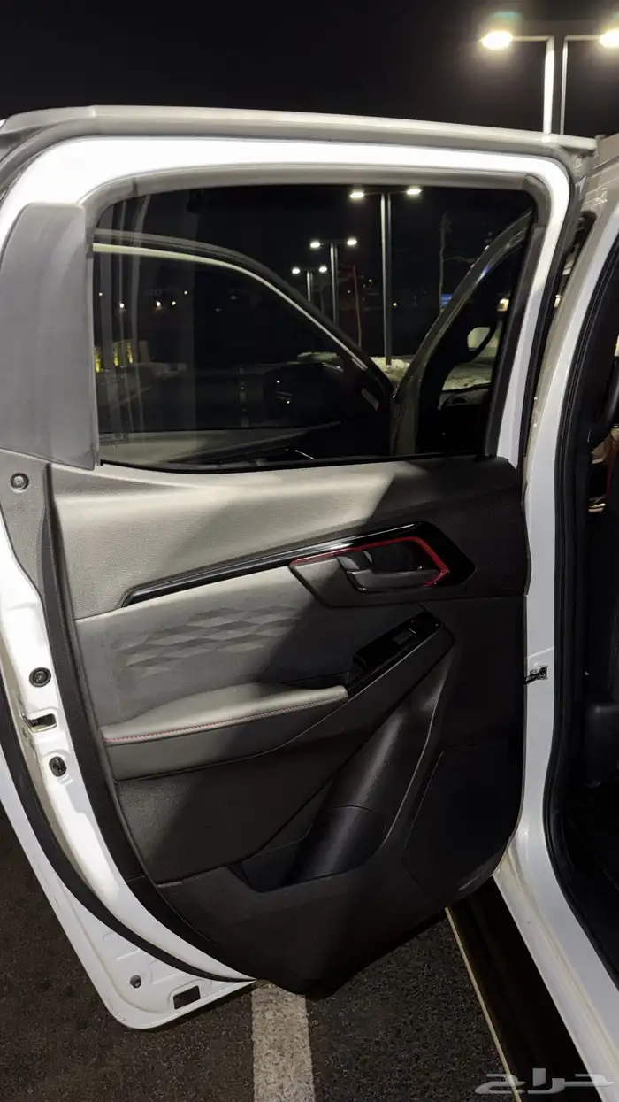 ديمكس 2025 شبه اصفار . 15