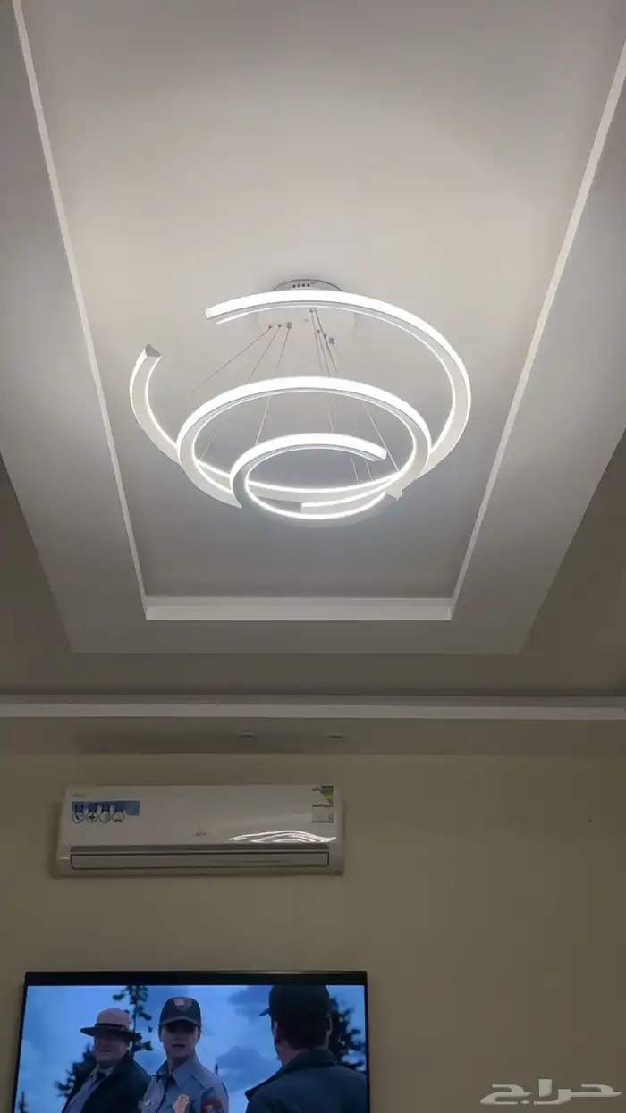 ثريا مميزه بثلاث ألوان 3