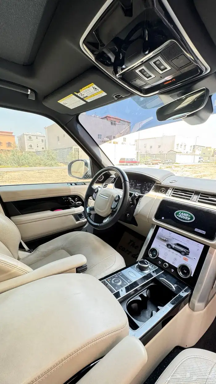 رنج روفر 2020 لوحة دبي 7