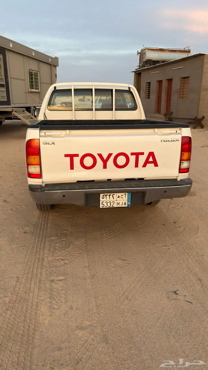 للبيع هايلوكس 2008 غمارتين ممشى 360 مغيره لها مكينة 2012 وكا 2