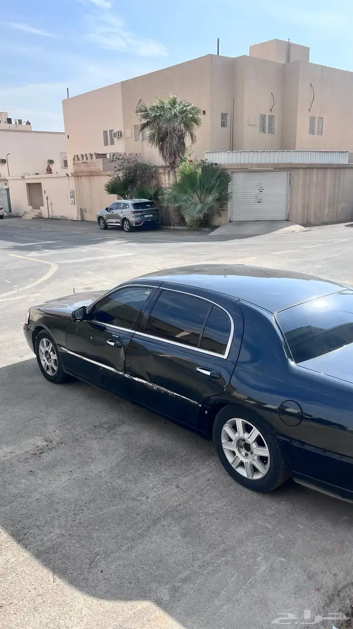 لينكلون تاون كار 2009 (للمستخدم او تشليح) 1