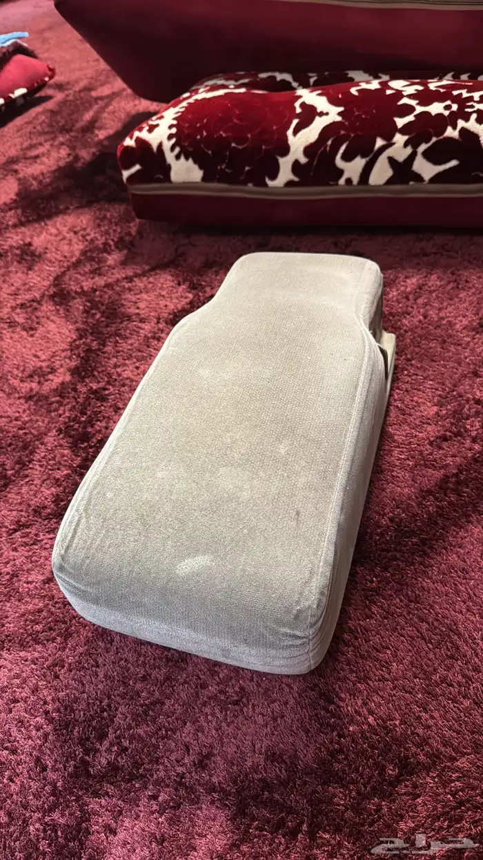 تكاية فورد رصاصي 1