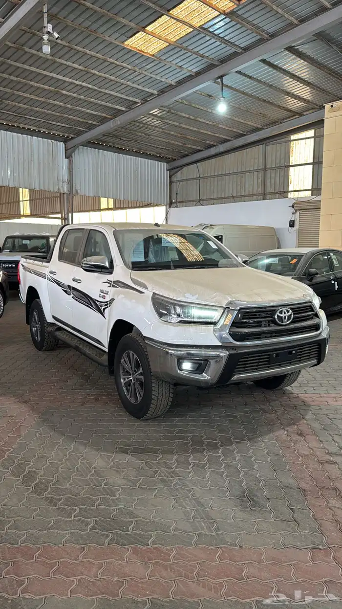 تويوتا هايلوكس SGLX ديزل 2025 1