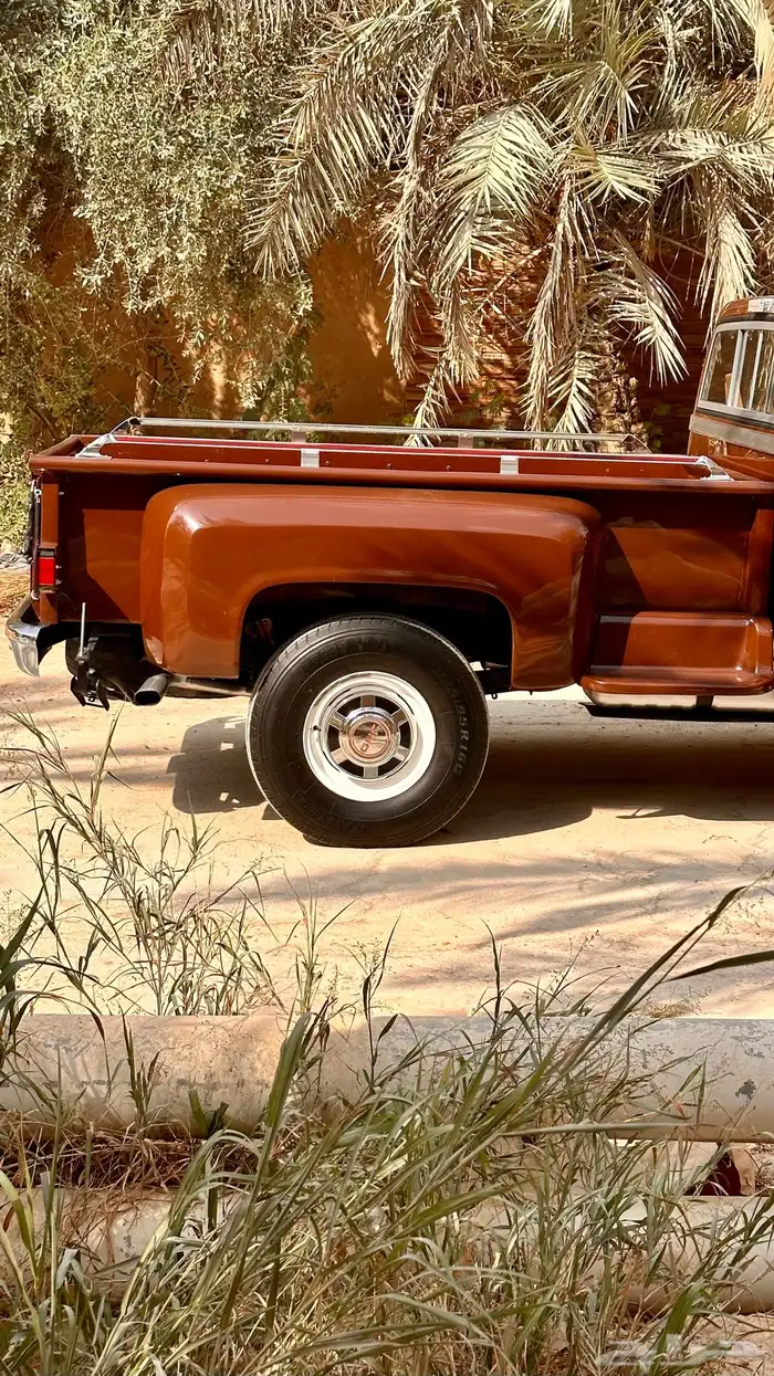 للإيجار جمس سياره كلاسيكيه بهبهاني احتفالات يوم التاسيس 3