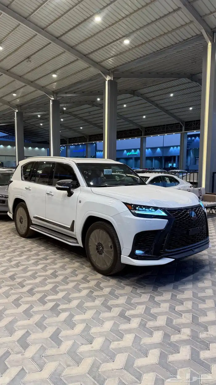 لكزس F SPOORT سعودي 2025 بأقل سعر للكاش والتمويل 10
