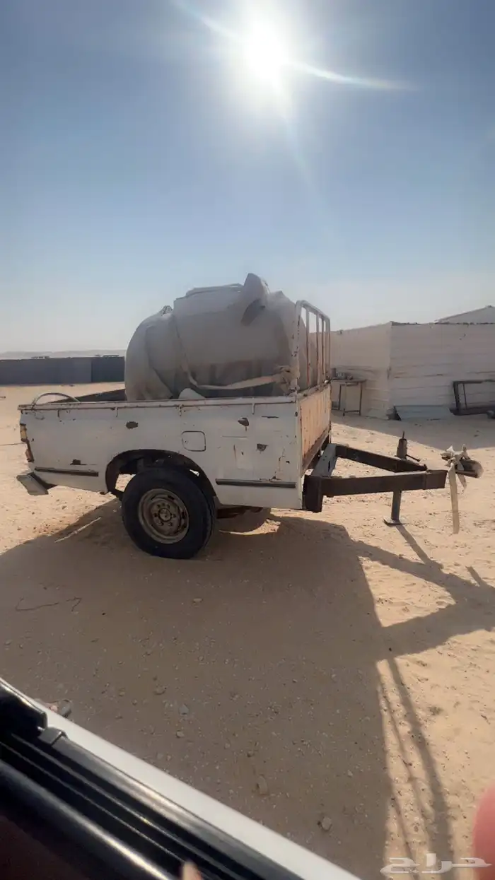 حوض ددسن قديم فيه تانكي ماء حلو سحب 0