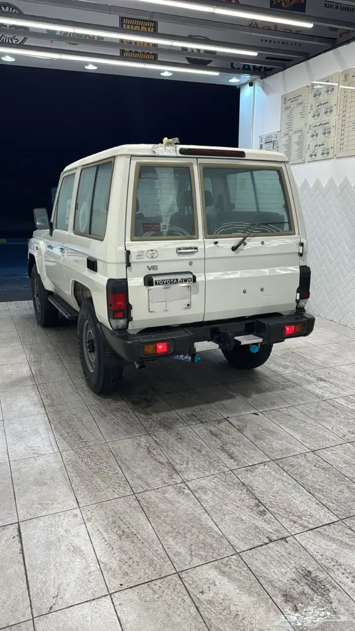 للبيع ربع وارد وليد بوليسي 2022 مخزن 3