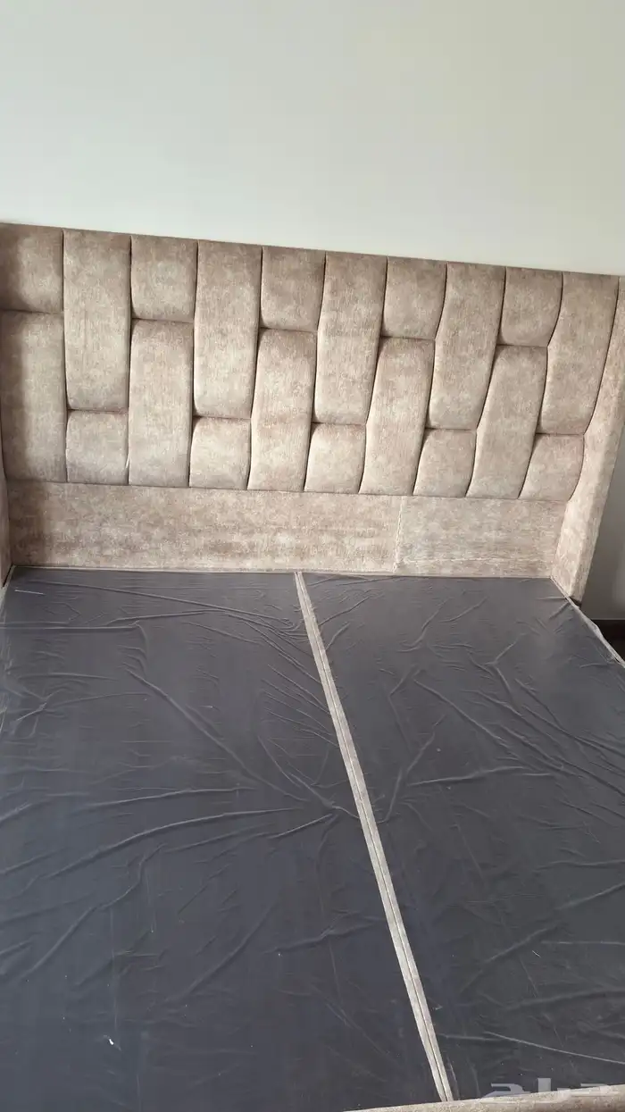 سرير روز قولد نفرين 0