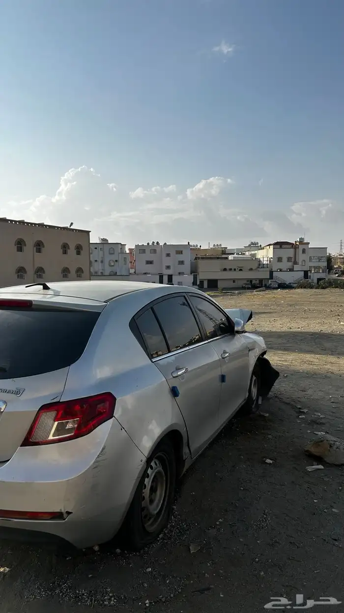 جيلي هتشباك 14 بوقس الممشئ 30 كيلو قير مكينه شرط 4