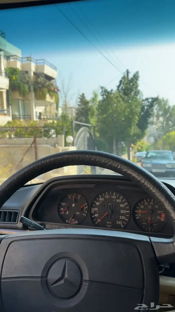 مرسيدس 300 0