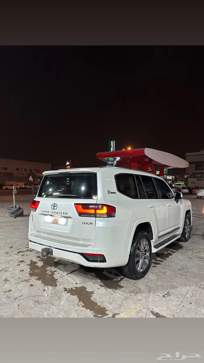 جيب لاندكروزر 2022 2