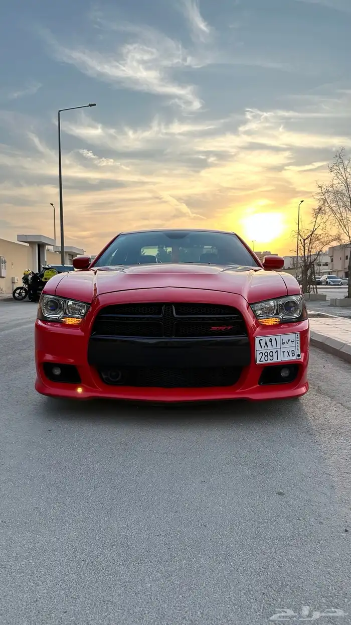 تشارجر srt8 2014 3