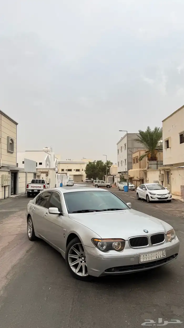 بي ام دبليو 735 2003 اقبل البدل 1