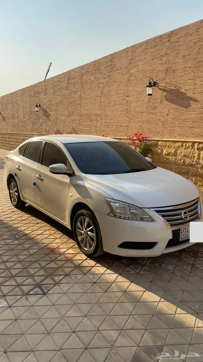 نيسان سنترا 2019 ( مكينة كبيرة   مثبت سرعة ) 0
