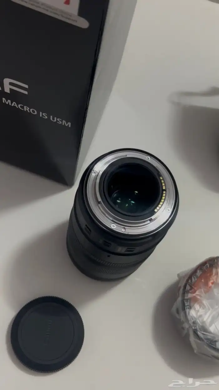 للبيع المستعجل عدسة ماكرو 100mm كانون RF 1