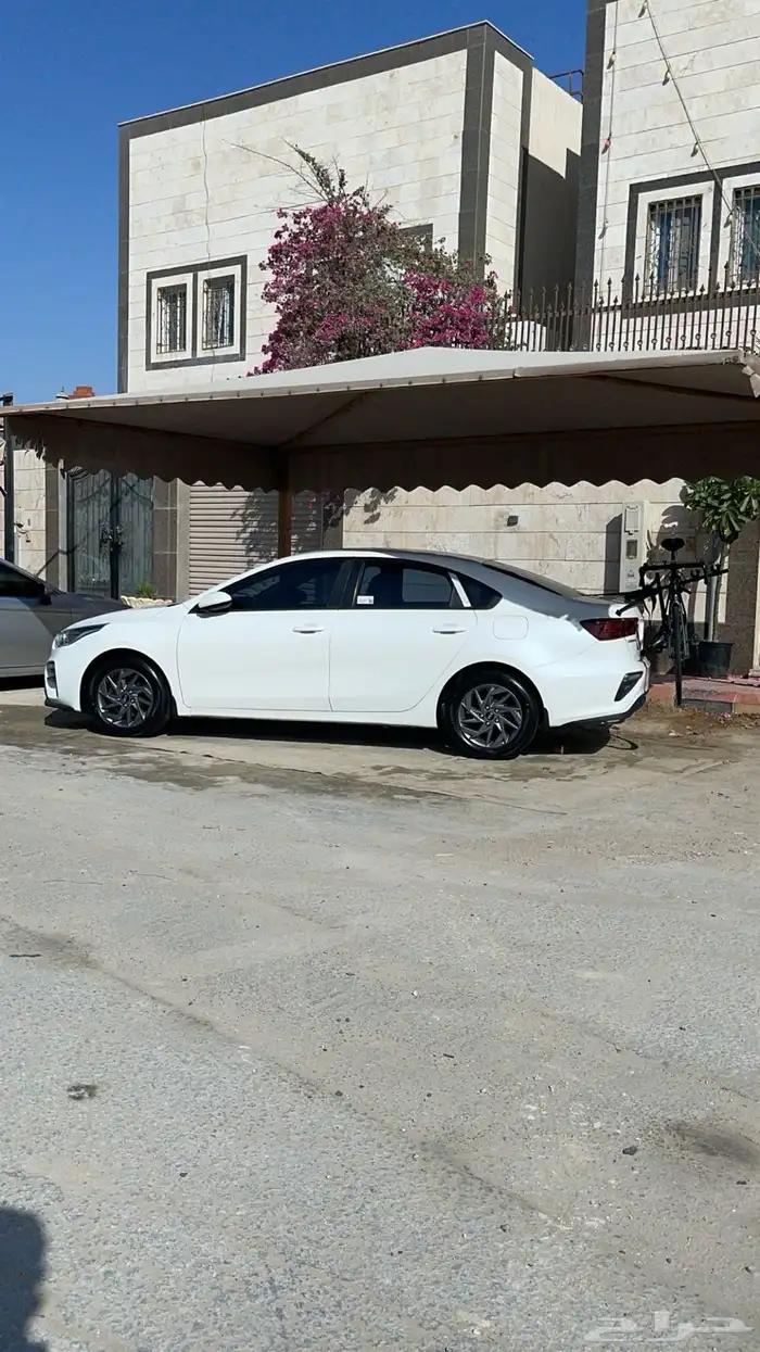 للبيع سيراتو 1