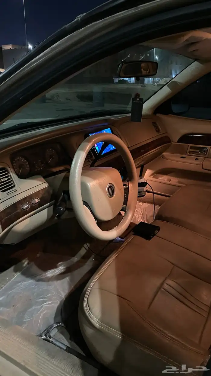 فورد جراند مركيز 3