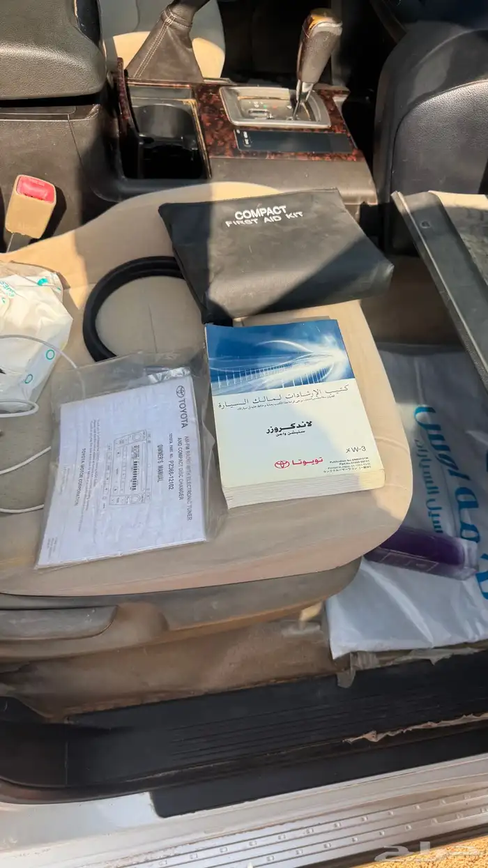 لاندكروزر GX V6 موديل 2010 بدي وكاله ومحركات على شد المصنع 23