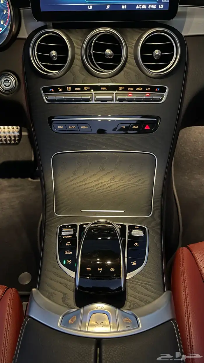 مرسيدس C200 AMG كوبيه كشف 2023 21