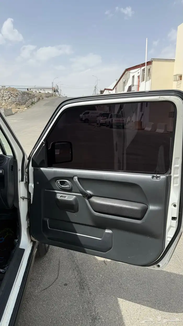 سوزوكي جمني 12