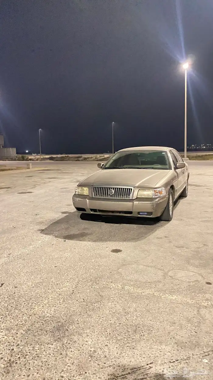 فورد جراند مركيز 8