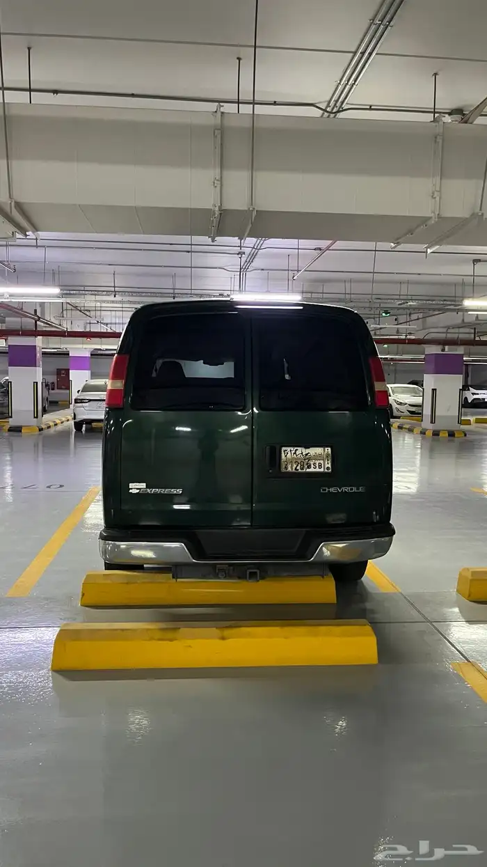 شفرولية فان موديل 2006 للبيع 4