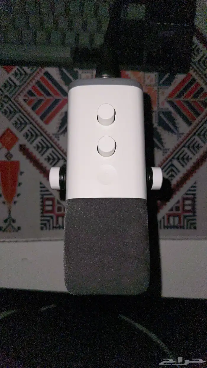 مايك فيفاين مكسر فيفاين ابيض 1