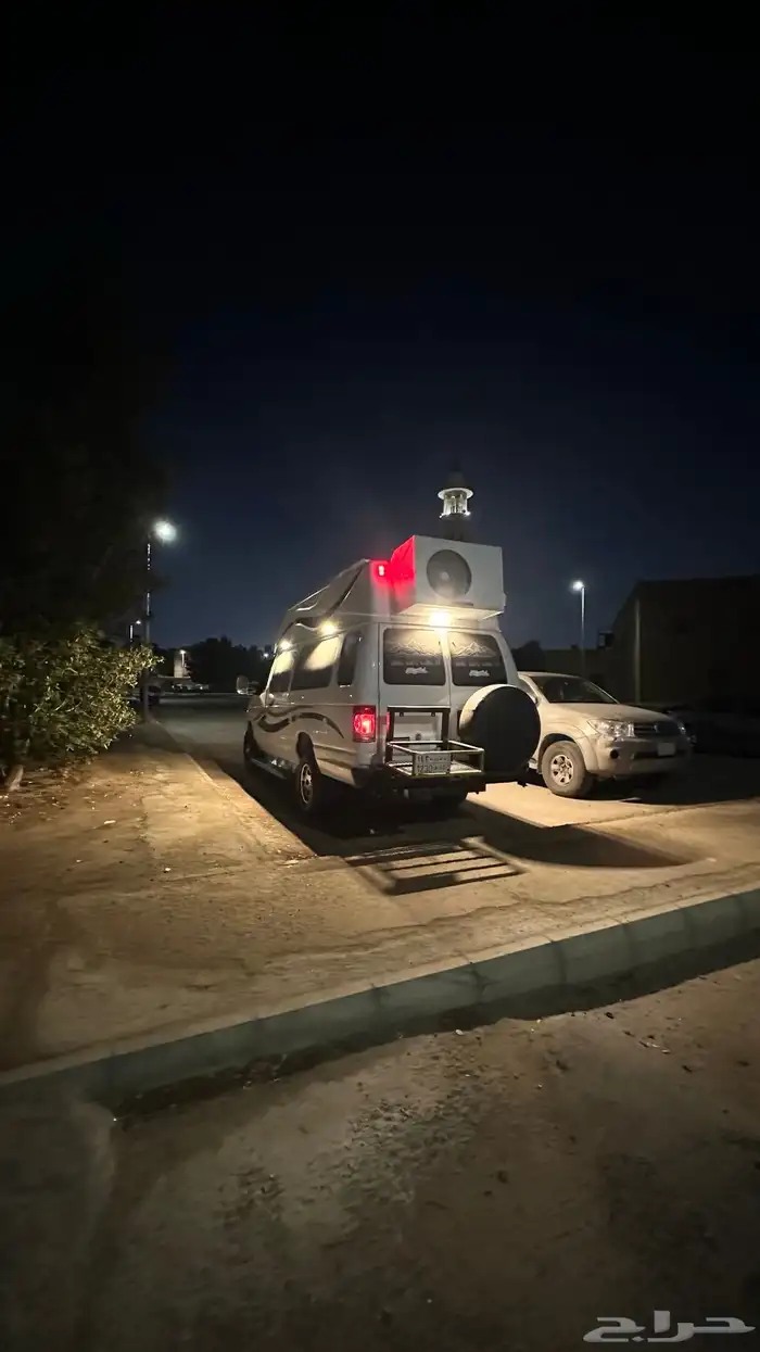 كرفان فورد موتر هوم 2013 12