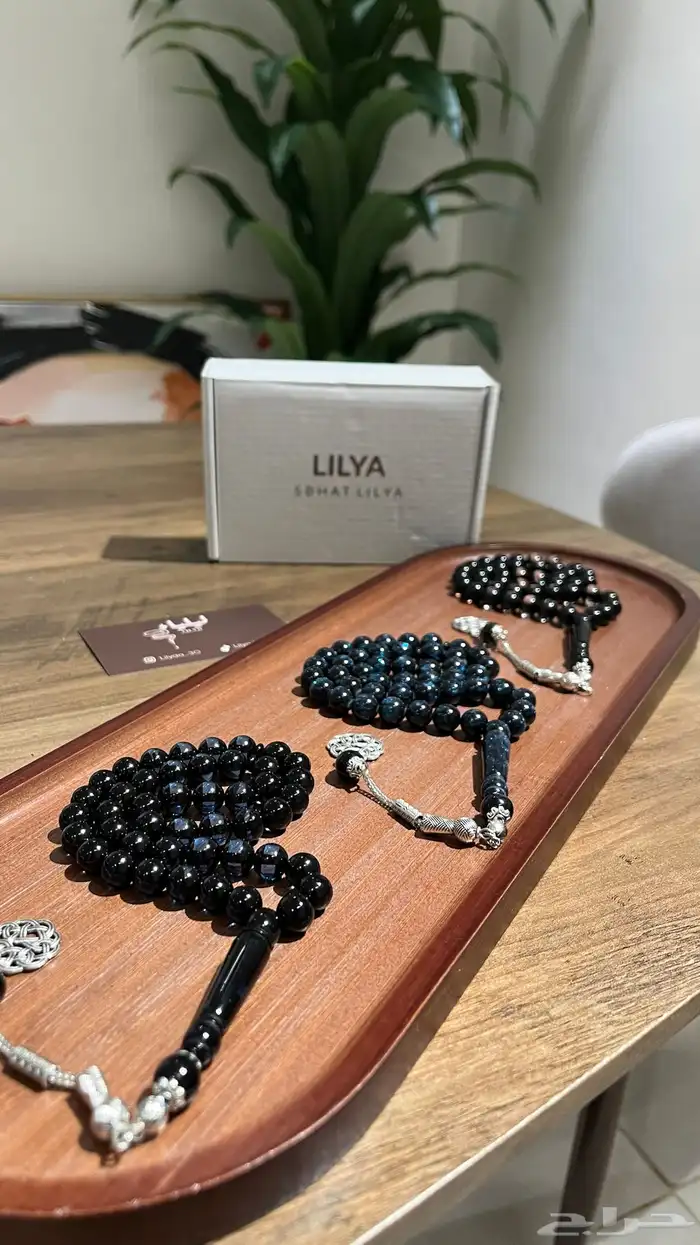 اقلام كارتير سانتوس وسبحات منوعه 3