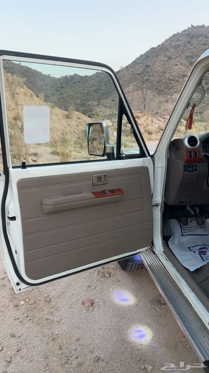 جيب ربع 2016 ابيض 26